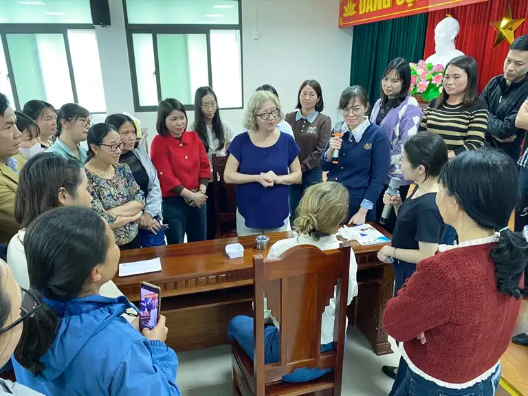 Bes&oslash;g p&aring; Center for Disease Control i Thai Binh